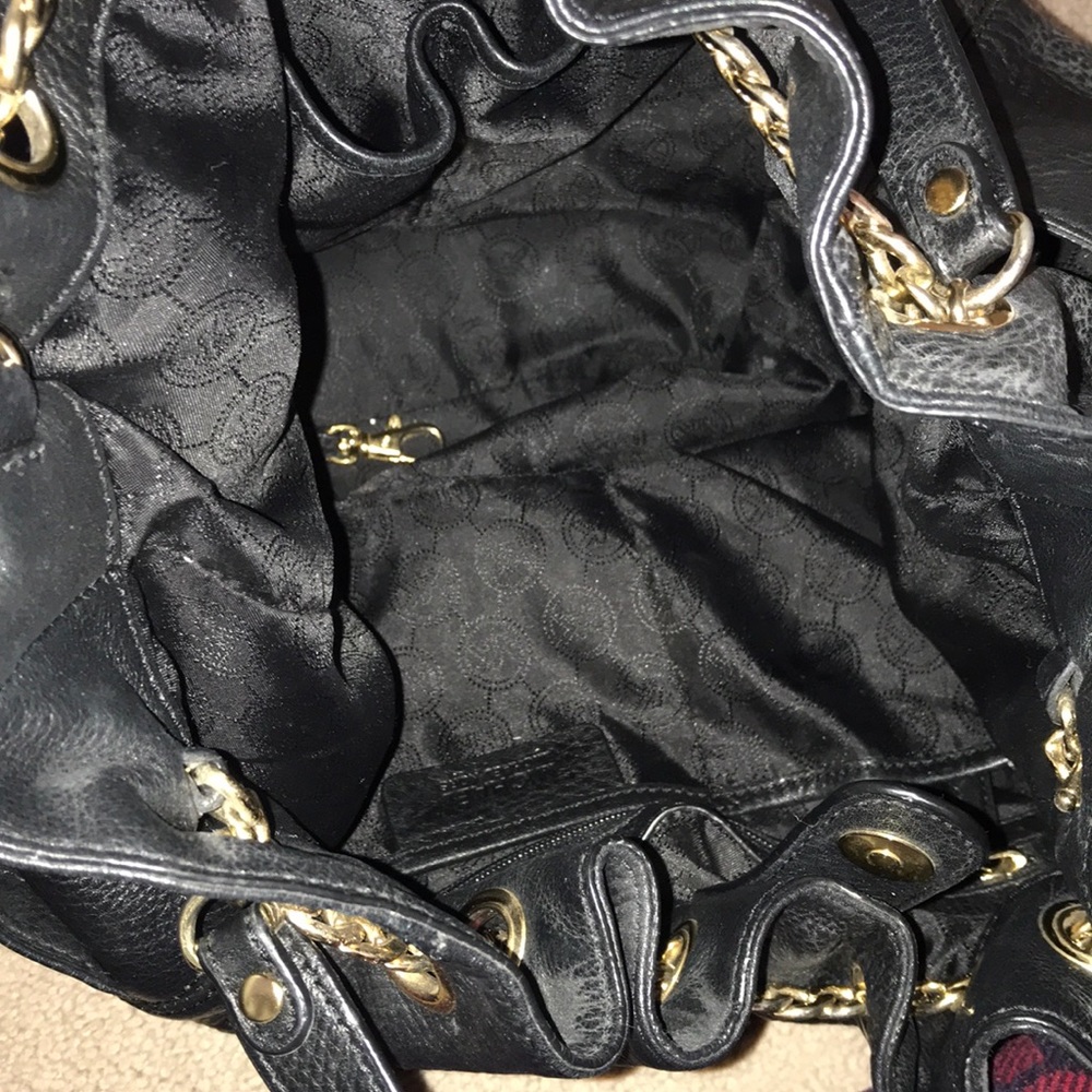 Michael Kors Jet Set Chain Ring Tote - Picture 6 of 8